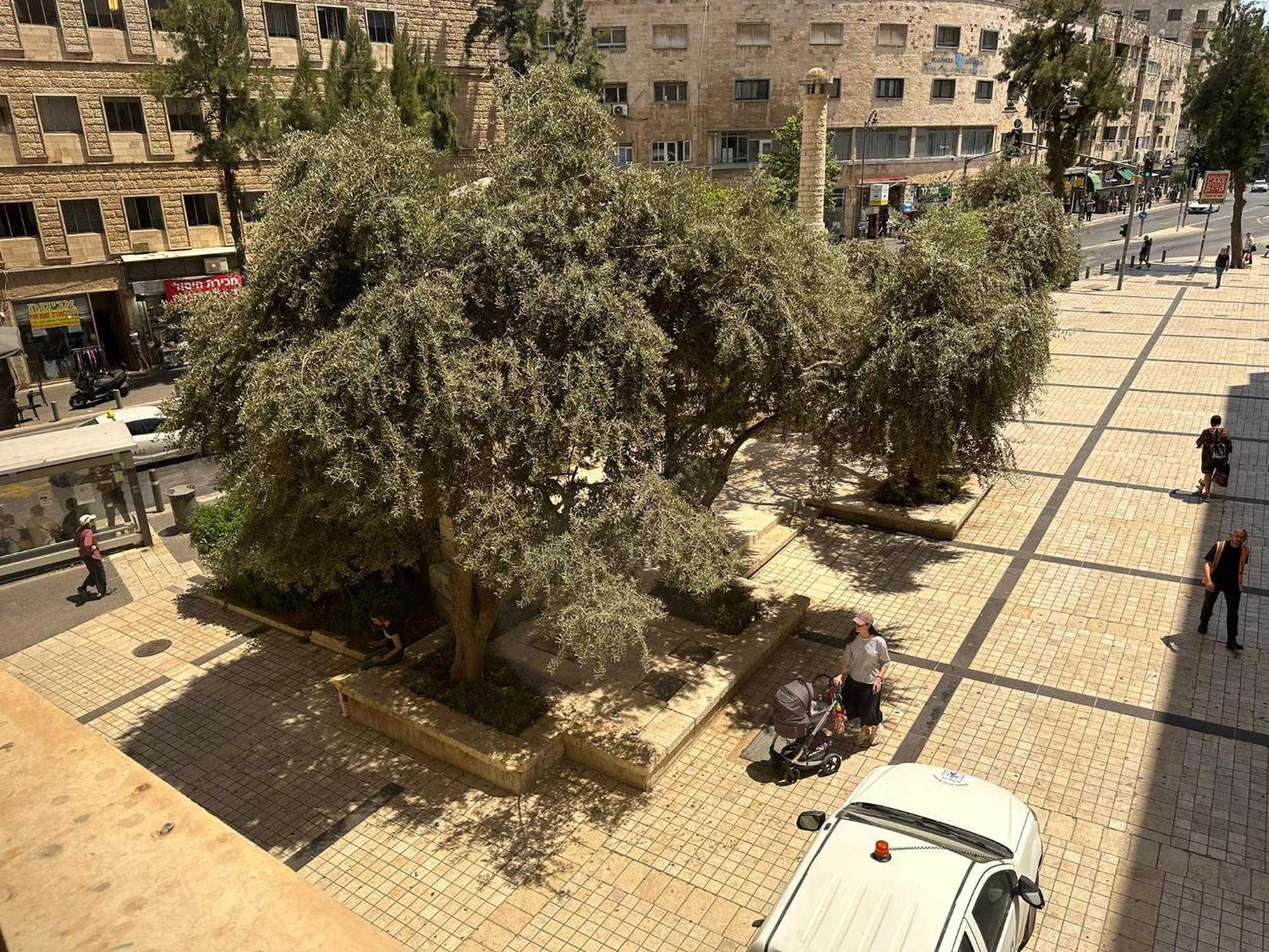 Lev Yerushalayim Hotel Jerusalem Exterior photo